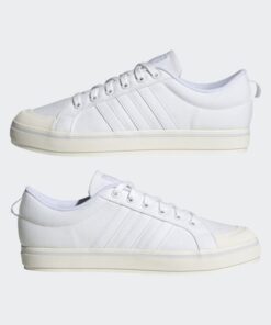 adidas BRAVADA 2.0 LIFESTYLE SKATEBOARDING CANVAS SHOES حذاء سبورت للرجال لون ابيض
