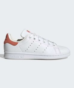 adidas Unisex Stan Smith Shoes - White- حذاء اديداس ستان سميث للجنسين لون أبيض
