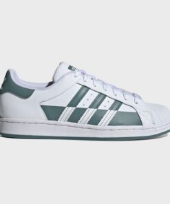 adidas Originals Superstar Shoes - حذاء اديداس سوبرستار للرجال لون أبيض