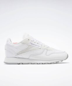 Reebok Women's Classic Leather Shoes - White- حذاء ريبوك كلاسيك جلدي للنساء لون أبيض
