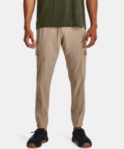 Under Armour StretchWovenCargoPants بنطال اندر ارمور ستريتش ووفن كارجو للرجاال لون بيج
