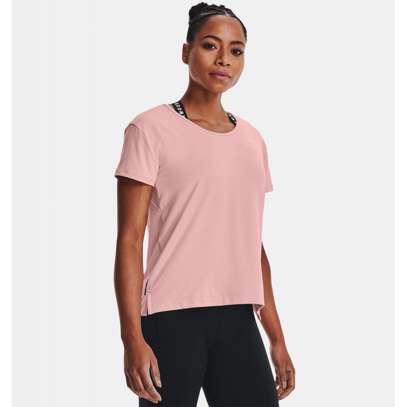 Under Armour Women's RUSH Energy Core Short Sleeve T-Shirts- تيشيرت أندر آرمر رش اينيرجي كور بأكمام قصيرة للنساء لون زهري