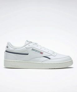 Reebok Tennis CLUB C 85 VEGAN Shoes- حذاء ريبوك كلوب سي 85 فيجان للرجال لون أبيض