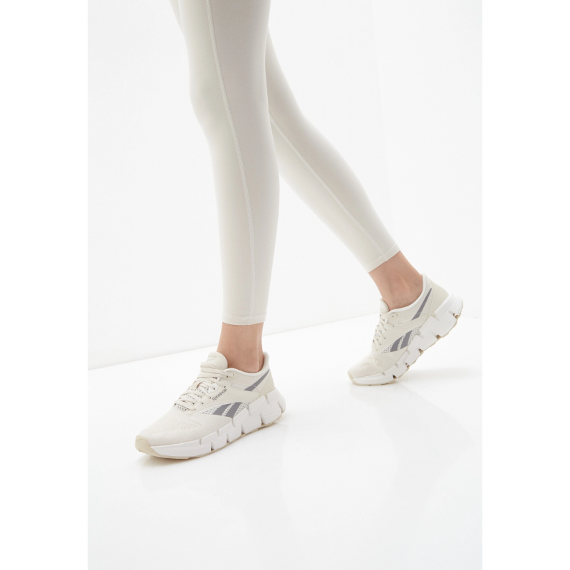 Reebok Womens' Zig Dynamica 5 Shoes - حذاء ريبوك زيج دايناميكا 5 للنساء لون طحيني وبرتقالي