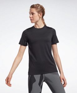 Reebok Women's  Workout Ready Speedwick T-Shirts-تيشيرت ريبوك وورك اوت ريدي للنساء لون أسود