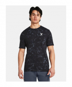 Under Armour Men's UA Rock Payoff Printed Graphic T-shirt-تيشيرت اندر ارمور روك باي اوف برينتيد للرجال لون اسود